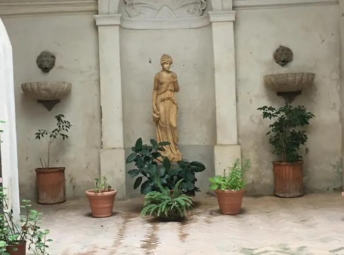 Daire Domus Next Campo De'fiori With Thermal Shower Roma