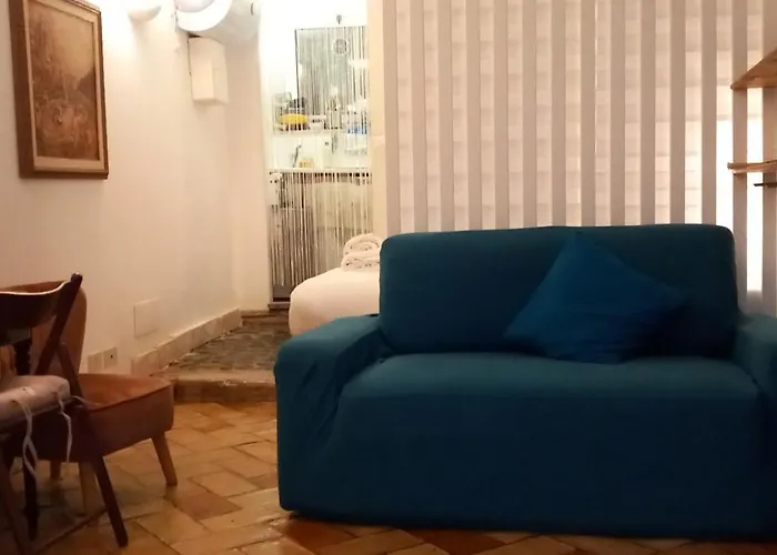 Daire Domus Next Campo De'fiori With Thermal Shower *